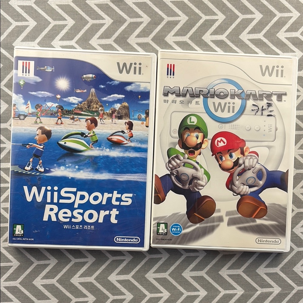 KOREAN Version Nintendo Wii Sports Resort and Mario Kart Bundle
